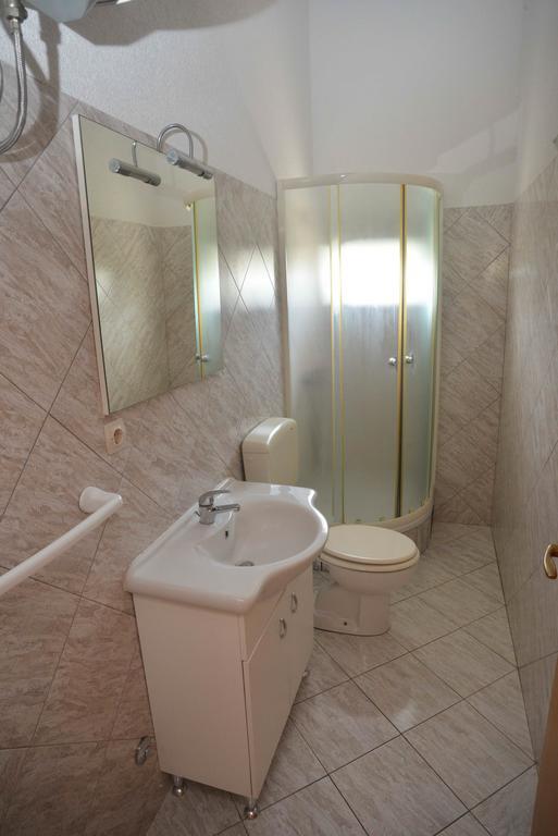 Apartments Salamun Biograd Na Moru Bagian luar foto